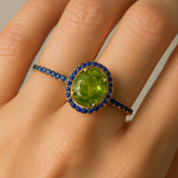 ROYAL BLUE SAPPHIRE AND PERIDOT RING